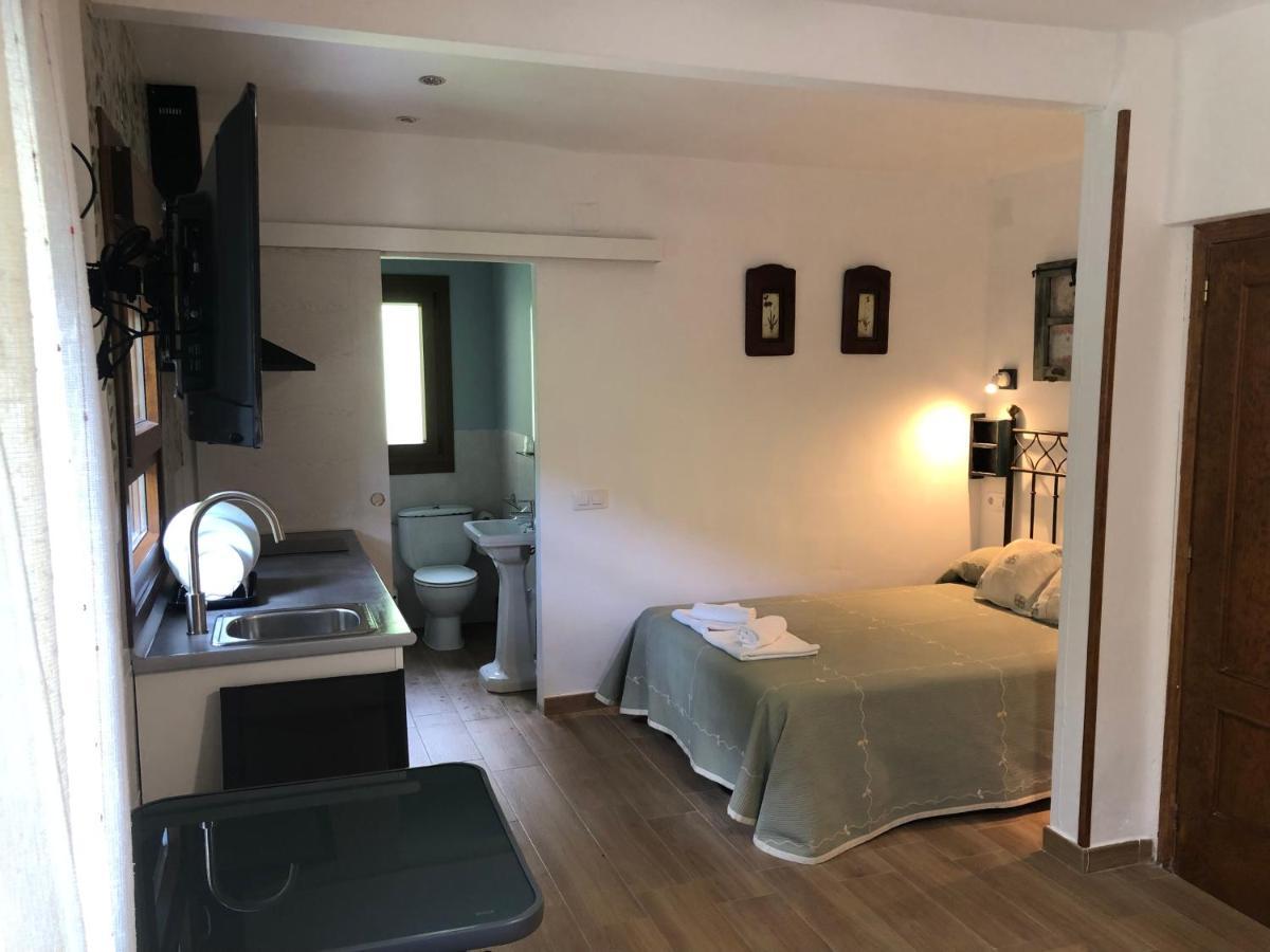 Hostal-Restaurante Fogon De Gredos Guisando Extérieur photo