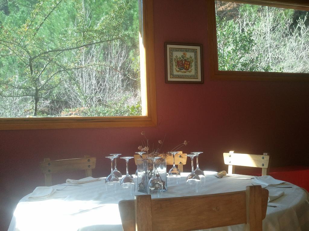 Hostal-Restaurante Fogon De Gredos Guisando Extérieur photo